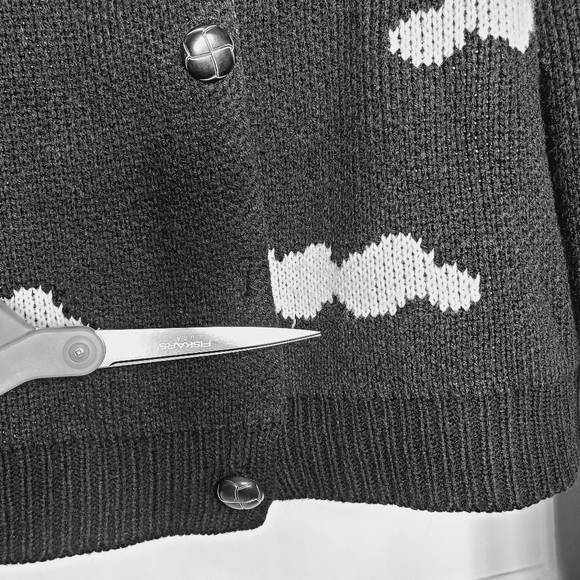 Mo:vint Black Cloud Sweater Cardigan Womens Medium *Flaw* Witchy Goth Whimsigoth - Picture 6 of 12